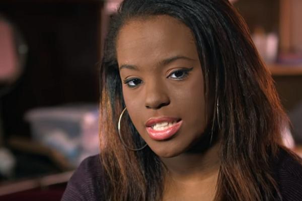 OVO SE NE VIĐA SVAKOG DANA: 7 godina nije skidala šminku, a onda je to uradila pred kamerama! (VIDEO)