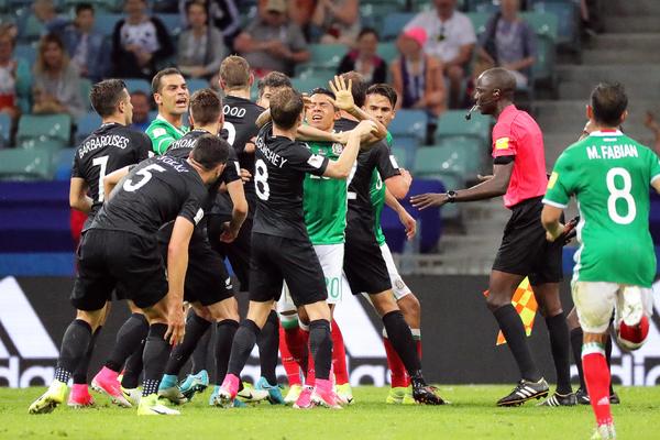 Preokret, masovna tuča... Ma, meč za pamćenje je odigran u Rusiji! (VIDEO)