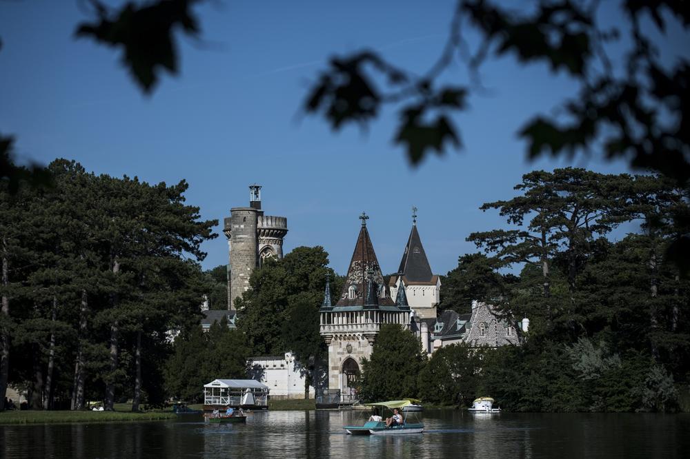 BEČ BOJKOTUJE SAVEZNI KRIZNI ŠTAB: Ovo je RAZLOG!