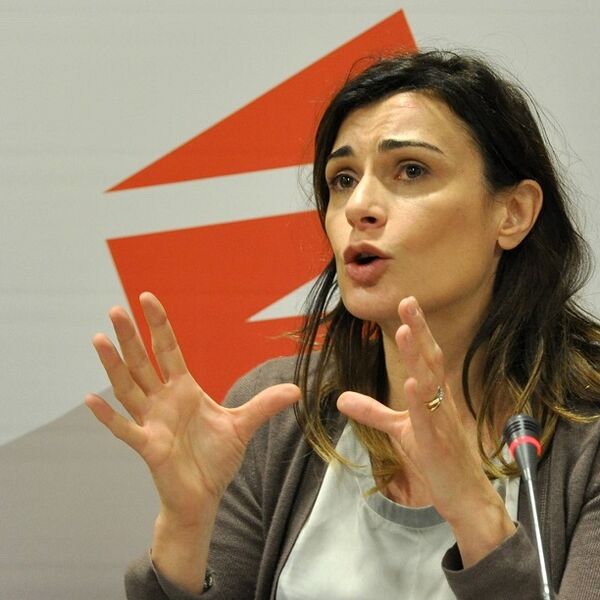 BILJANA SRBLJANOVIĆ OBJAVILA DA SE IZLEČILA OD KORONE: Ali svima ja saopštila i JOŠ JEDNU LEPU VEST!