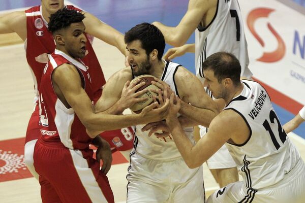 STIŽE U ZVEZDU? Bivši košarkaš FMP-a na putu ka Evropi posle otkaza u NBA ligi!