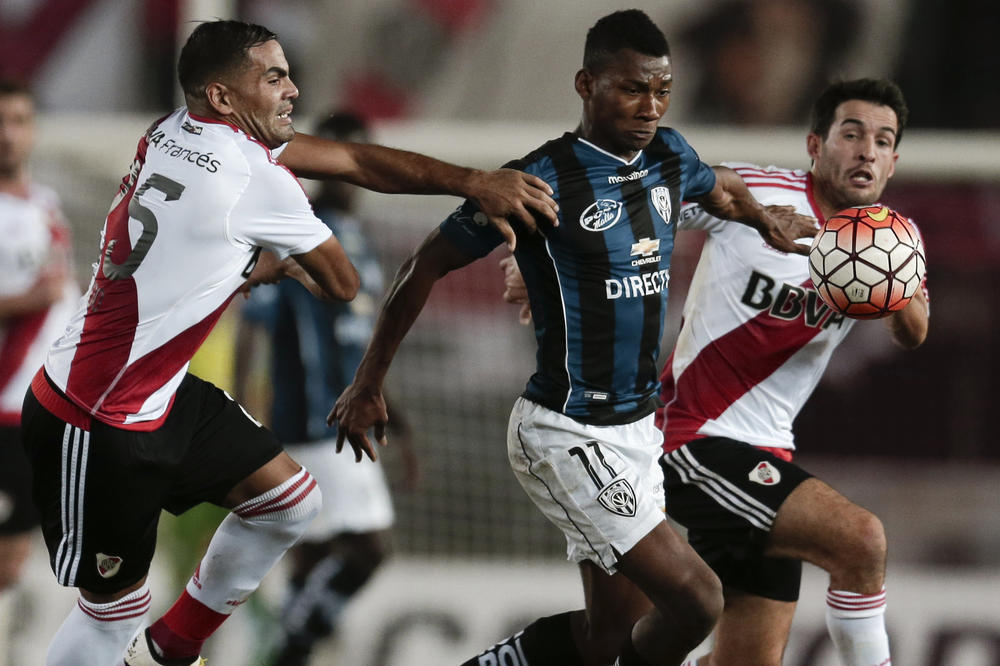 Težak i bolan udarac za argentinski fudbal! Zvezde Rivera pozitivne na doping! (FOTO)