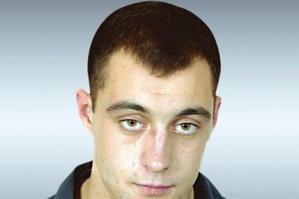 PAO NA AUTOKOMANDI! Uhapšen vođa navijača Zvezde!