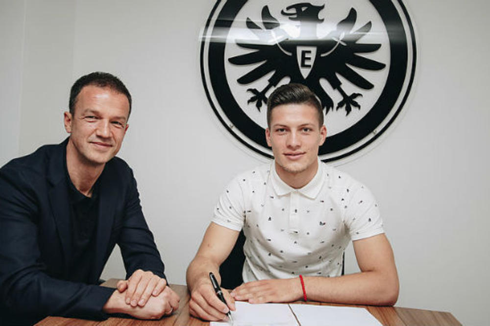 Luka Jović potpisao za novi klub! (FOTO)