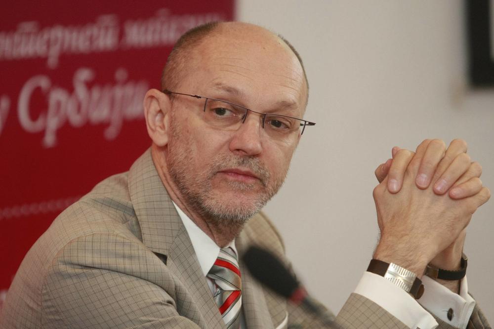 KAKO JE OVO MOGUĆE? Opozicija i SPS u Boru zakazali predizborni skup u istoj sali u isto vreme