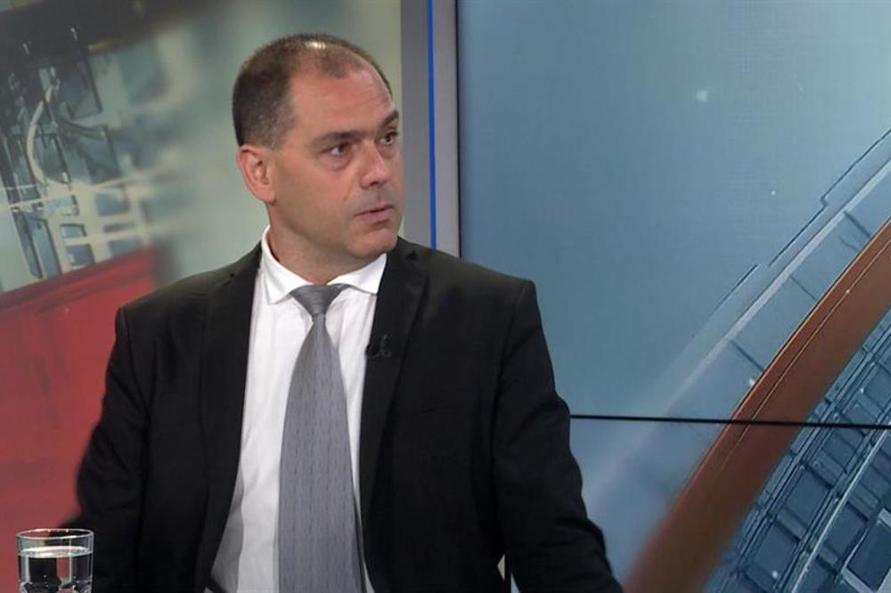 SRAMOTA I PONIŽENJE je da Vulin bude ministar! ON NIJE ZAVRŠIO NI VOJSKU: Radić izneo svoj stav!