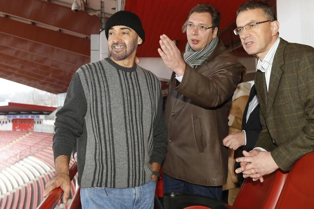 VUČIĆEV DRUGAR HTEO DA BOMBARDUJE AL DŽAZIRU! Procureli tajni dokumenti SAD o Muhamedu bin Zajedu!