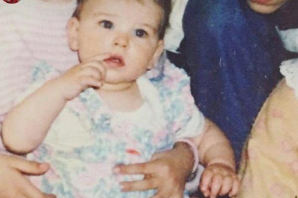 ZAVELA JE FUDBALERA, TENISERA I PRE PRIJOVIĆKE BILA SA FILIPOM: Za ovom devojčicom muškarci danas lude! (FOTO)