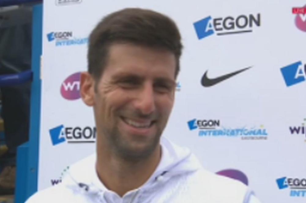 Pa, ovo je i više nego preslatko! Beba je zaplakala, a Nole... KRALJ! (VIDEO)