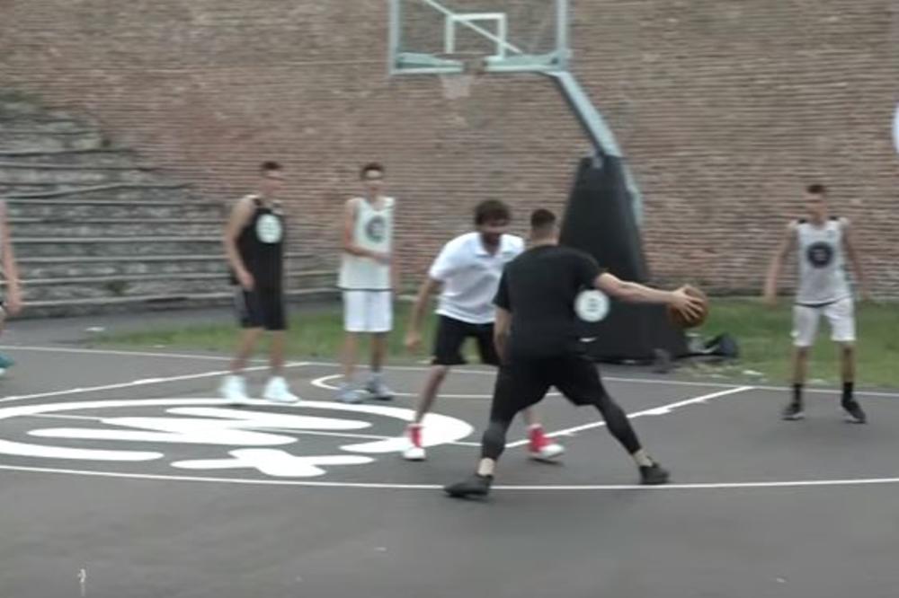 NAJVEĆE ČARI ULIČNOG BASKETA: Kališ, teren za basket, lopta, Bogdan i Teo... (VIDEO)