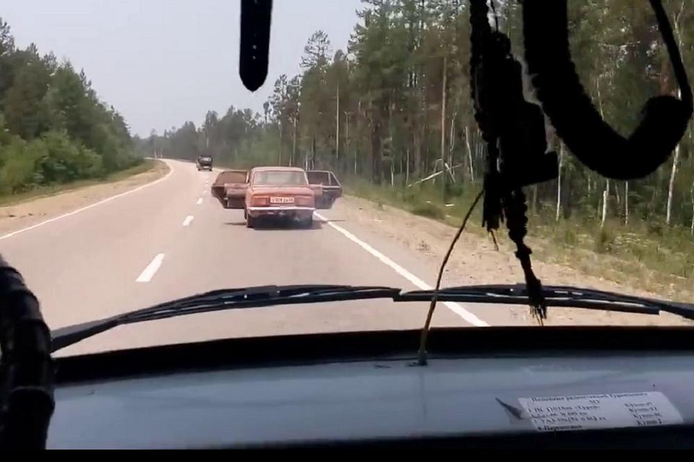 Koja su kola bolja od moskviča? Lada, naravno, a evo i zašto! (VIDEO)
