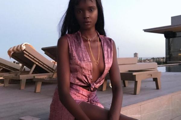 ZOVU JE ŽIVOM LUTKOM! Ona je toliko lepa da niko ne veruje da JE STVARNA! (FOTO)