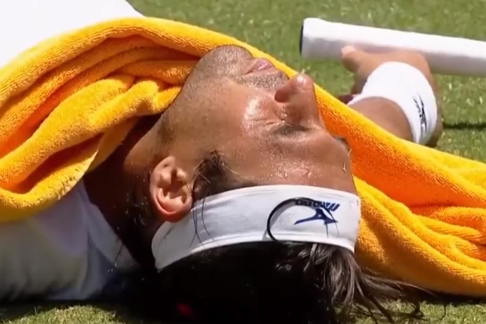 DRAMA U ANTALIJI! Bagdatis se srušio usred meča! Publika u šoku (VIDEO)