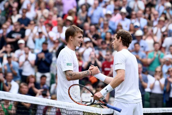 Mari odmah demonstrirao silu na Vimbldonu, a u drugom kolu ga čeka najgotivniji teniser na svetu! (FOTO)
