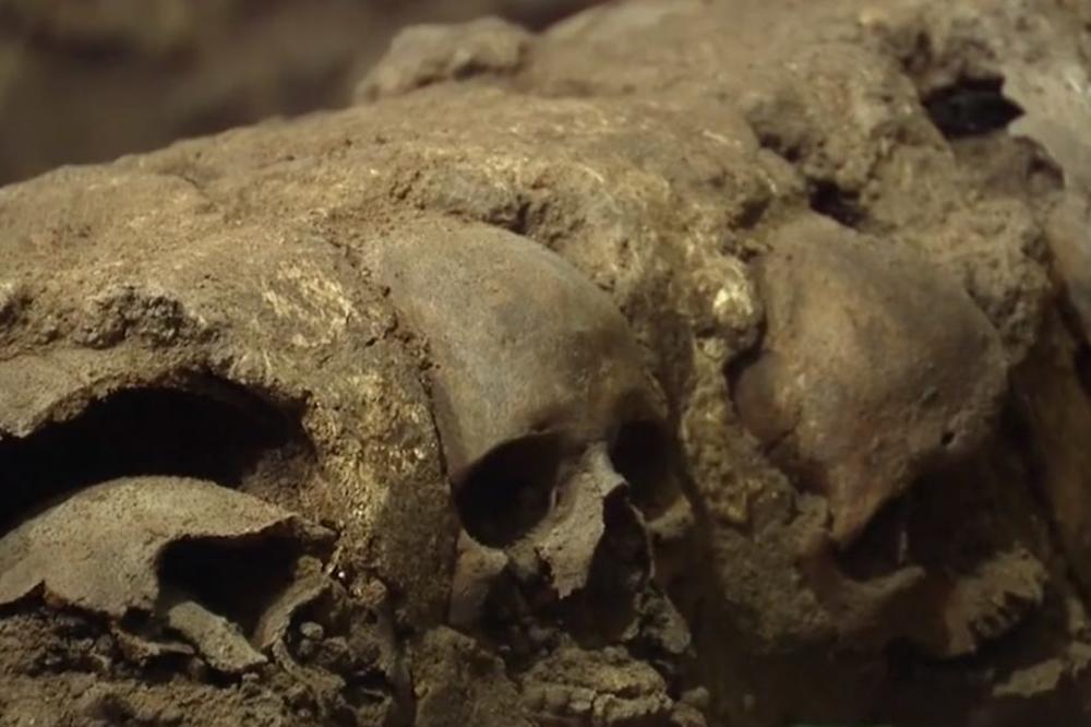 MEKSIČKA ĆELE KULA: Toranj od lobanja otkriva najmračniju tajnu starih Asteka! Žrtve su bili mladi muškarci, a žene i deca... (VIDEO)