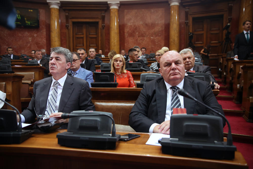 I UPRKOS TOME ŠTO JE ODBIO POSLUŠNOST VUČIĆU! Bez kazne za Palmu i JS?