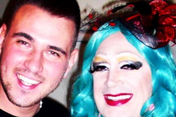 TRANSVESTIT KOJI JE SPAVAO SA POLA SRPSKE ESTRADE: Snima duet sa dve pevačice i planira da osvoji Srbiju!