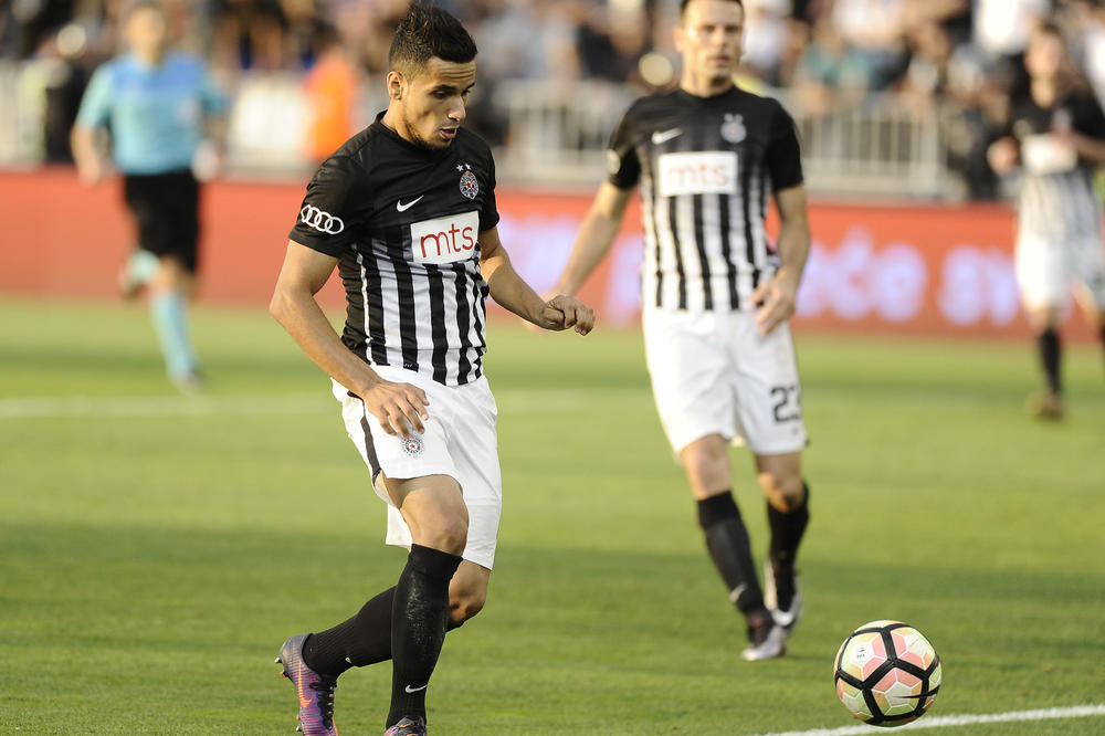 DEFANZIVAC JE PROCVETAO KAKO JE NAPUSTIO HUMSKU: Dominira MLS-om, prelazi u Los Anđeles!