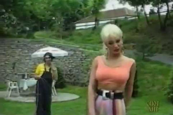 SRPSKI MUZIČKI PORNIĆI: Koje naše spotove možete da gledate kad ste sami kući? (VIDEO)