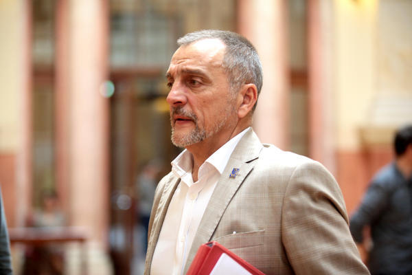 SESTI ISPRED PREDSEDNIŠTVA 13. APRILA I TU OSTATI DO 9. MAJA! Živković otkrio PLAN protesta opozicije