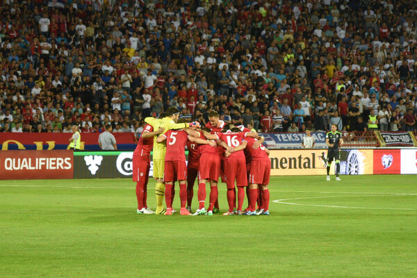 UEFA ODLUČILA: Određeno ko će suditi Srbiji protiv Moldavije i Republike Irske! (FOTO) (VIDEO)