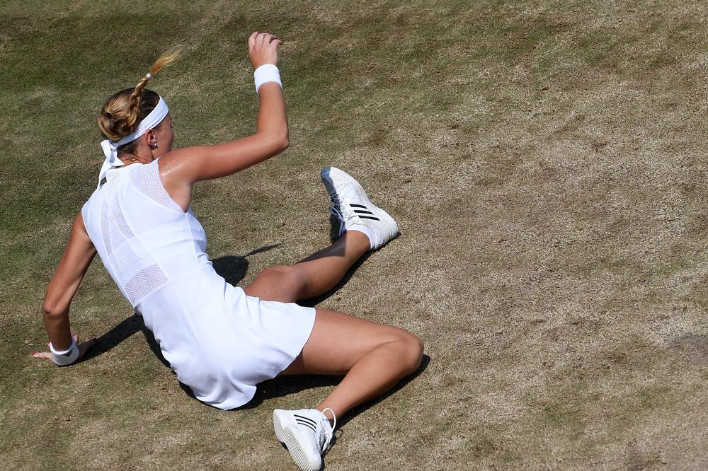 NASTAVLJAJU SE NAPADI NA VIMBLDON! Teren je užasan, nema prekidanja mečeva, povrede su zagarantovane! (FOTO)