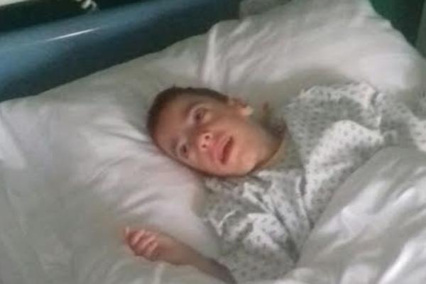 DAVID JE NAJVEĆI BORAC U SRBIJI: Pomozimo mu svi zajedno da nastavi da se bori!