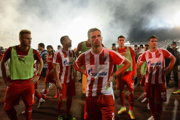 Pričalo se da se dogovorio s Partizanom, a on je završio u Zvezdi i nosio čak kapitensku traku! Sad je otvorio dušu o tome! (VIDEO)