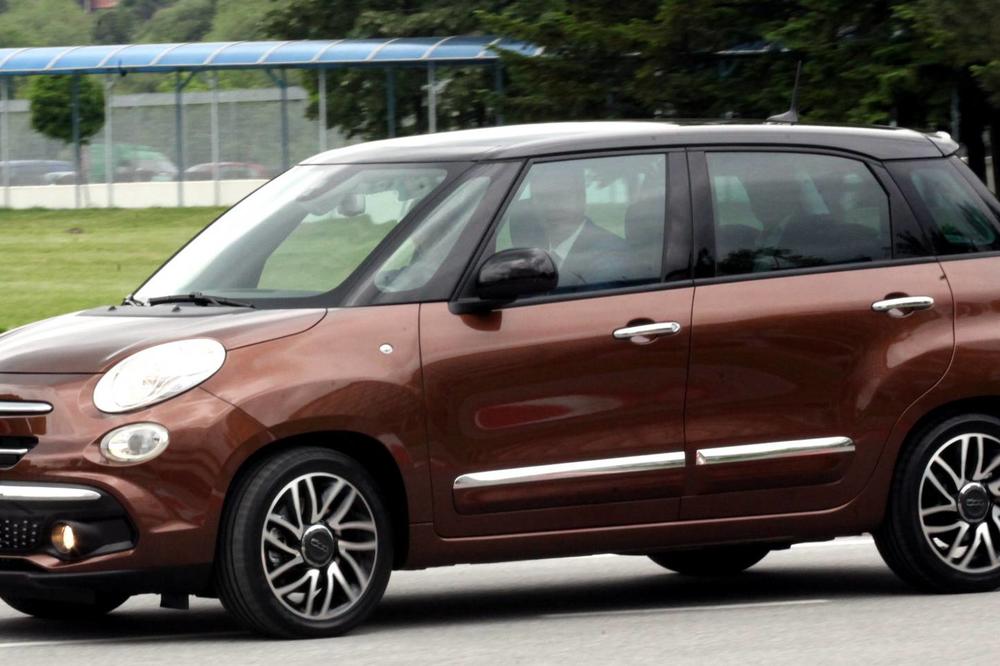 GDE JE 1,6 MILIJARDI DOLARA? Da li je FIAT prikazivao različite podatke u Srbiji i u Italiji?