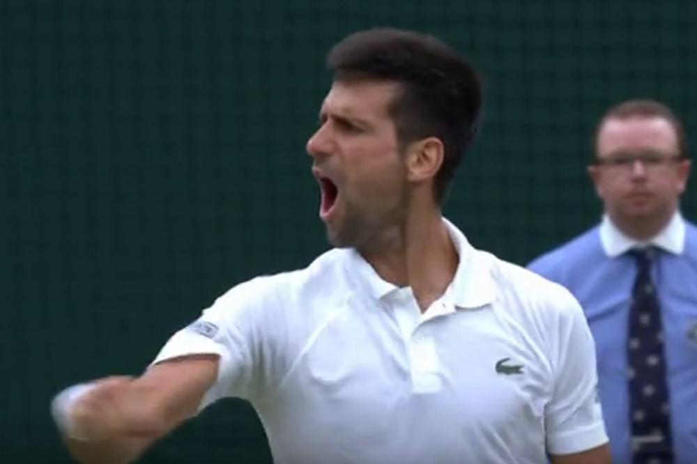 JOŠ ODZVANJAJU VIMBLDONOM: Zbog vučjih urlika Novaka Đokovića i Agasi je skakao sa stolice! (VIDEO)