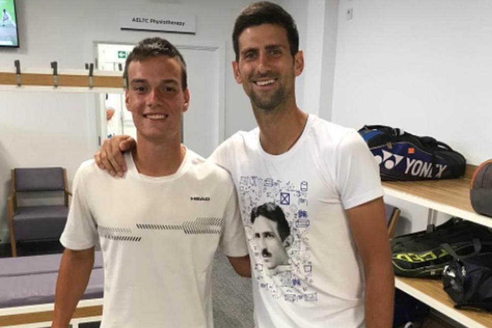 LUDILO NA MEČU SRPSKOG JUNIORA NA VIMBLDONU: Hteli da mu zabrane da igra zbog gaća, a neverovatno je šta se sve izdešavalo!