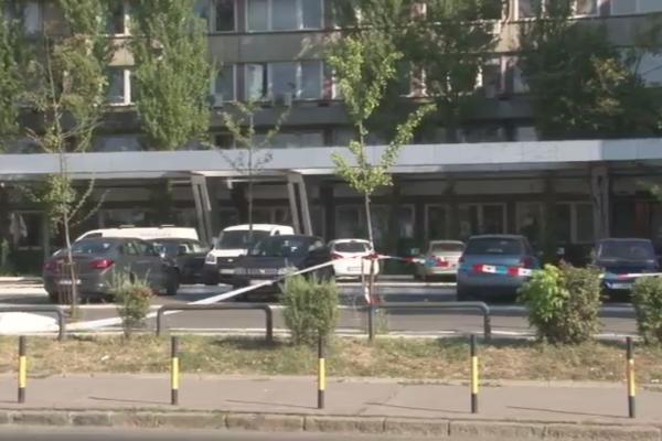 LJUDI, ŠTA SE OVO DEŠAVA S NAMA?! Muškarac ubio ženu i dete u Centru za socijalni rad u Rakovici!