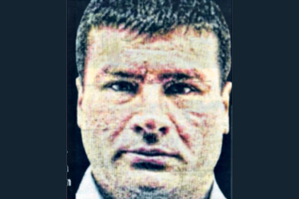 SAHRANJEN MONSTRUM IZ RAKOVICE: Pored njegovog groba stoji VENAC SA NATPISOM KOJI ĆE VAS ZALEDITI!