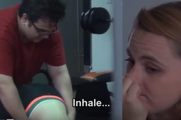 POSLALA JE DEČKU SEKSI FITNES INSTRUKTORKU! Nije verovala da će je prevariti, a on je uradio NEŠTO GORE! (VIDEO)