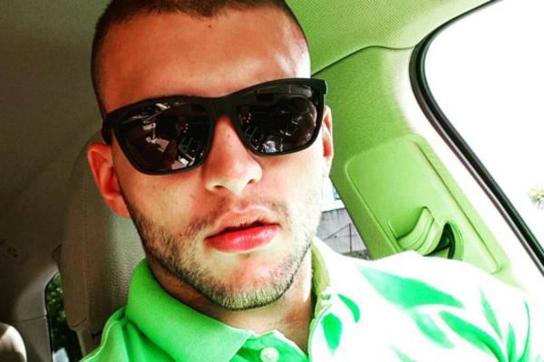 VELJKA PROGANJA BIVŠA! Šalje mu poruke, a on ne odgovara! Onda je rešila da progovori o SVEMU! (FOTO)