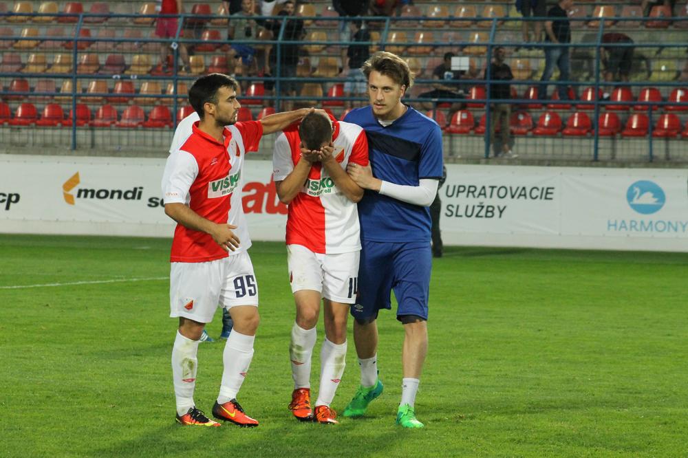 LUDA KUĆA U VOJVODINI: Još jedan fudbaler izbačen iz tima! Planića ne daju Zvezdi!