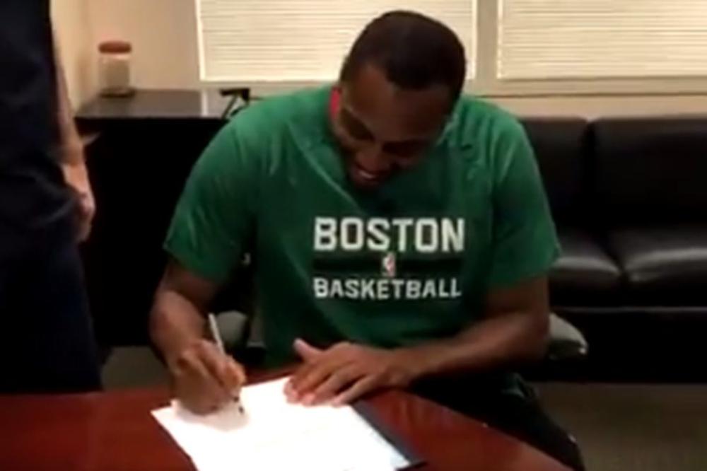 NE MOŽE LEGENDA TAKO DA SE OPROSTI: Seltiksi vratili Pola Pirsa iz penzije da isprave nepravdu! (FOTO) (VIDEO)