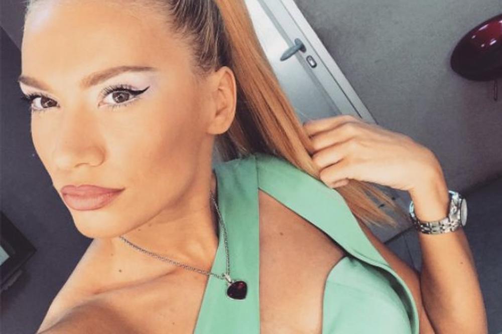 KAKO JE OVO MOGUĆE?! Voditeljka Parova BEZ ŠMINKE izgleda kao potpuno druga osoba! (FOTO)