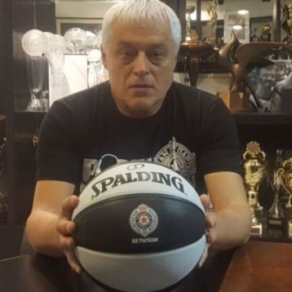 Muta Nikolić razjasnio SVE! Ko odlazi iz Partizana, ko ostaje, a za koga je puštena belosvetska laž?! (FOTO) (VIDEO)