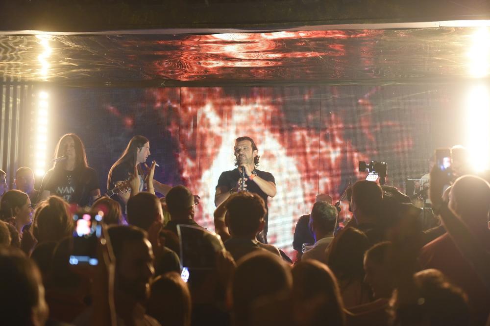 NAJVEĆA LUKASOVA ŽURKA NA VODI!