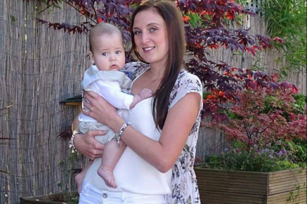 Danas ljudi okreću glavu dok neko leži na ulici, a ona je za ovaj par uradila nešto ŠTO VRAĆA VERU U ČOVEČANSTVO!