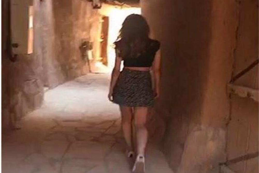 IGRALA SE SA ŽIVOTOM: Oslobođena devojka koja je uhapšena zbog mini suknje! (FOTO)(VIDEO)