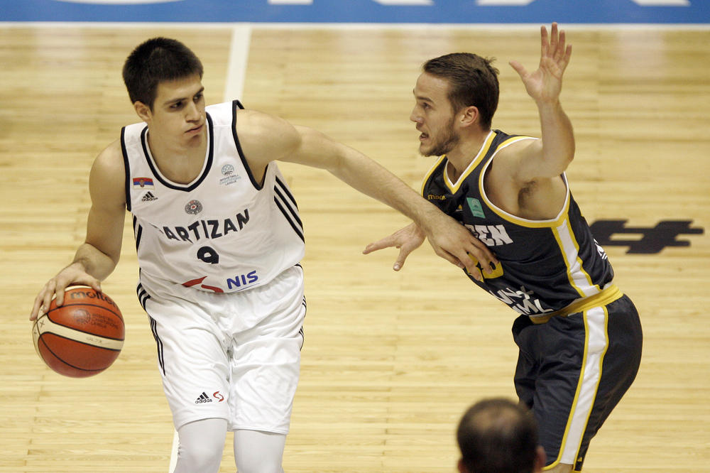 Koliko još Vanja Marinković ostaje u Partizanu, i da li je zaista trebalo da pređe u Zvezdu?! (FOTO) (VIDEO)