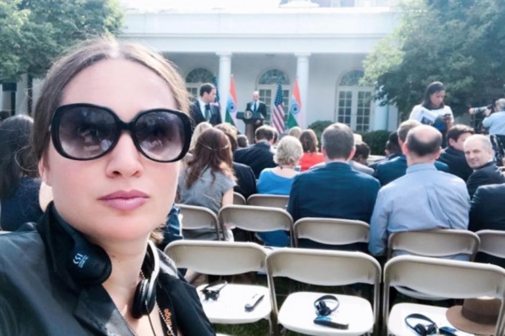 SAMO SRPSKA NOVINARKA IZ VAŠINGTONA ZNA PRAVU ISTINU: Bajdenove demokrate u suzama! (FOTO)