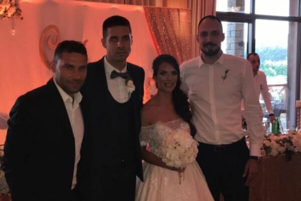 OŽENIO SE TEPIĆ: Partizanovci i Zvezdaši lumpovali do zore na svadbi bivšeg reprezentativca! (FOTO)