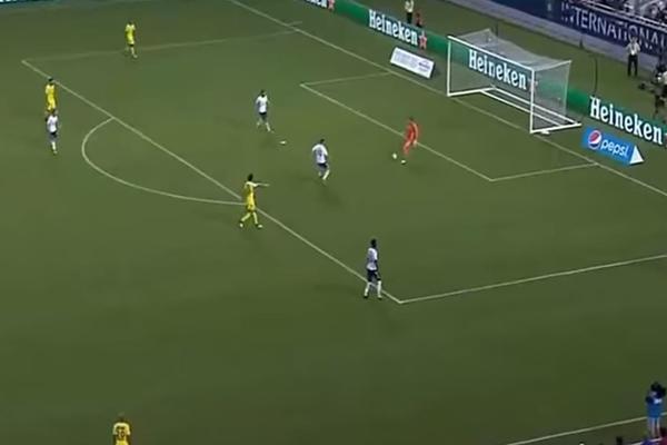 SPEKTAKL TOTENHEMA I PSŽ-a: Dva projektila, jedan prelep gol i neviđena sramota preskupo plaćenog golmana! (VIDEO)