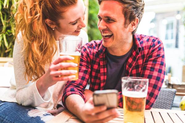 Šta muškarci žele od žena? Kako stare i to se menja! (FOTO) (GIF)