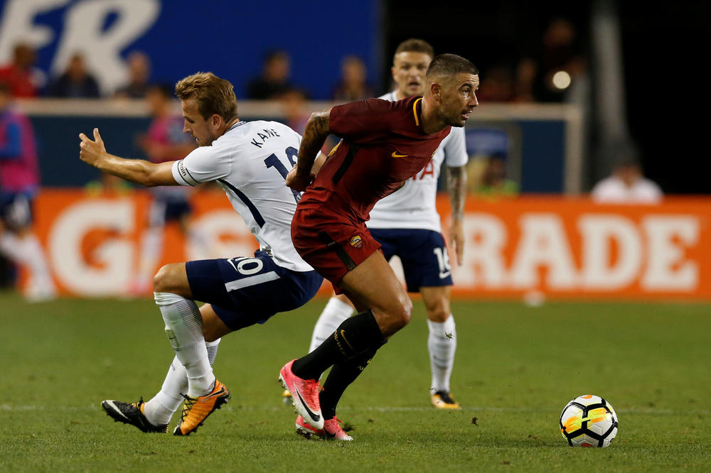 KOLAROV DEBITOVAO ZA ROMU: "Vučica" izujedala Totenhem u goleadi, u Nju Džerziju! (FOTO) (VIDEO)