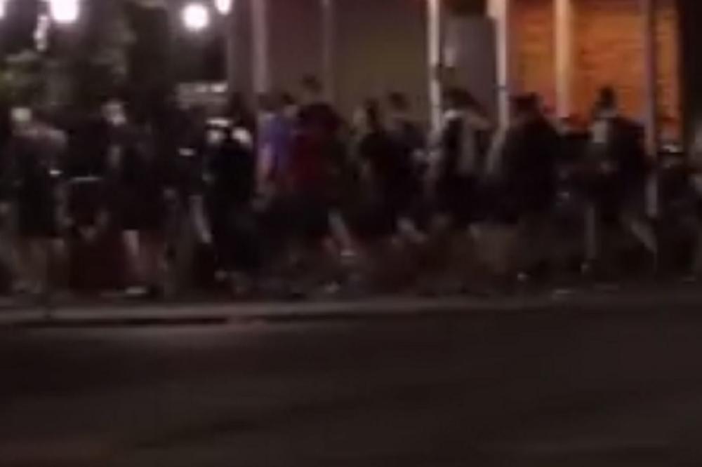 Huligansko ludilo u Kopenhagenu! Danci napali Torcidu, deca gledala krvavi sukob navijača! (FOTO)