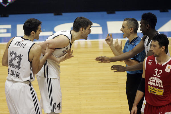 Potpisao Đorđe Gagić! (FOTO)